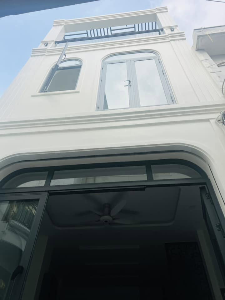 Không có mô tả ảnh.